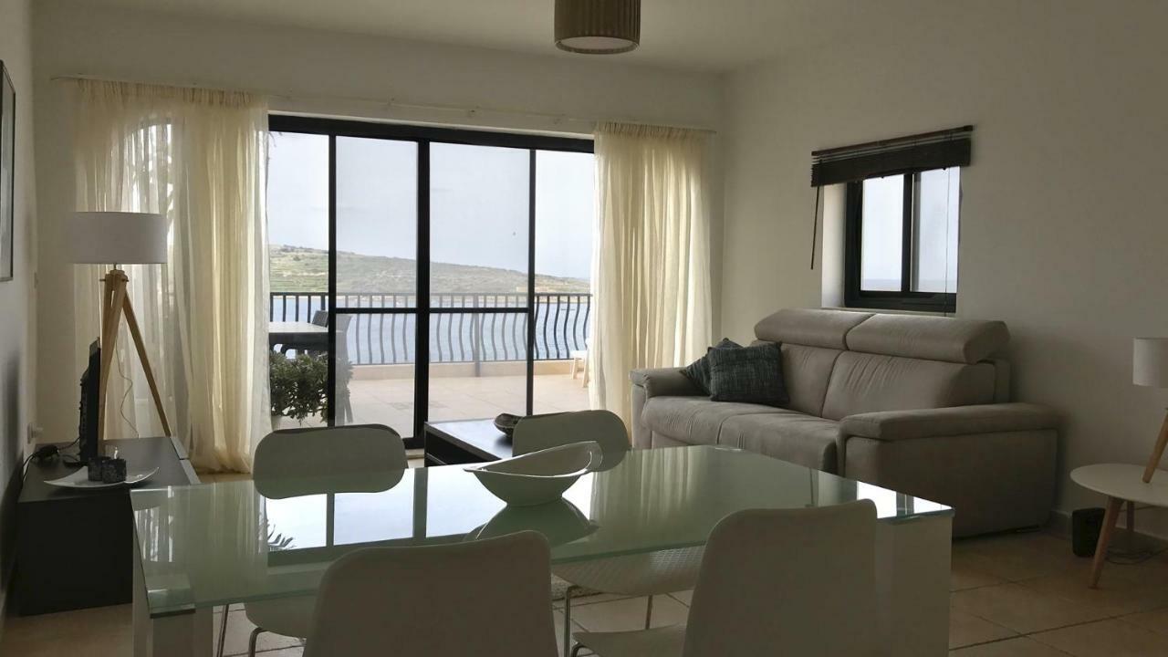 Sea View * St. Paul's Bay